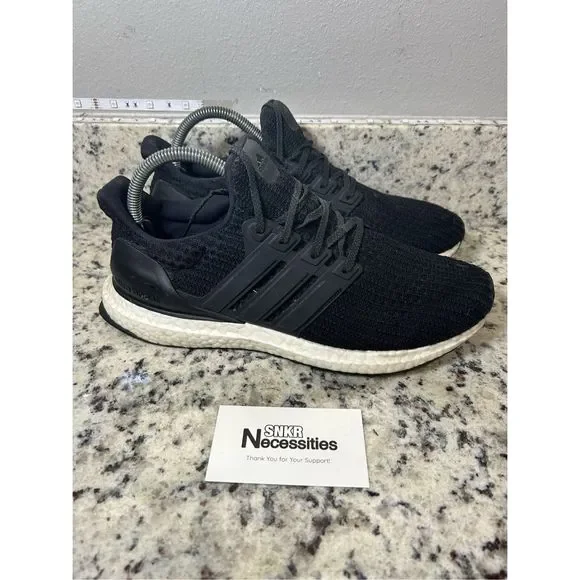 Adidas Womens Ultra Boost BB6149 Black Running Shoes Sneakers Size 9 - Picture 1 of 9